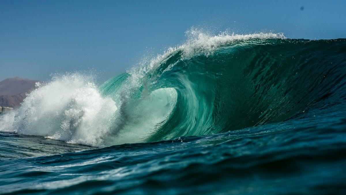 Wave Power - The Theory Behind Ocean Waves